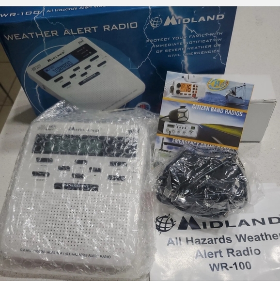 Midland All Hazards Alert Weather Radio NOAA Storm Warning WR-100B - Picture 2 of 10